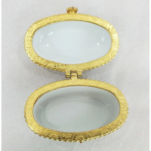 Lot of 3 Porcelain Trinket Boxes Pink Flowers Red Roses Purple Flowers Gold Trim - Picture 10 of 11